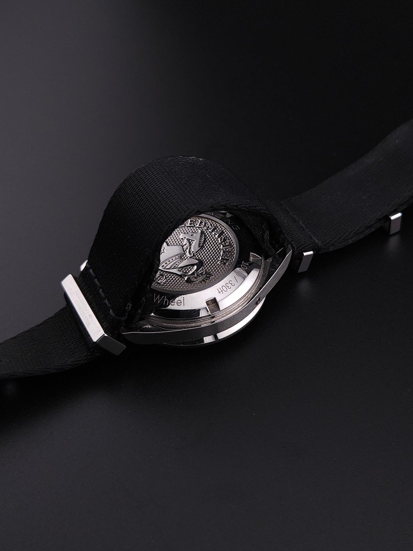 Omega Speedmaster Racing